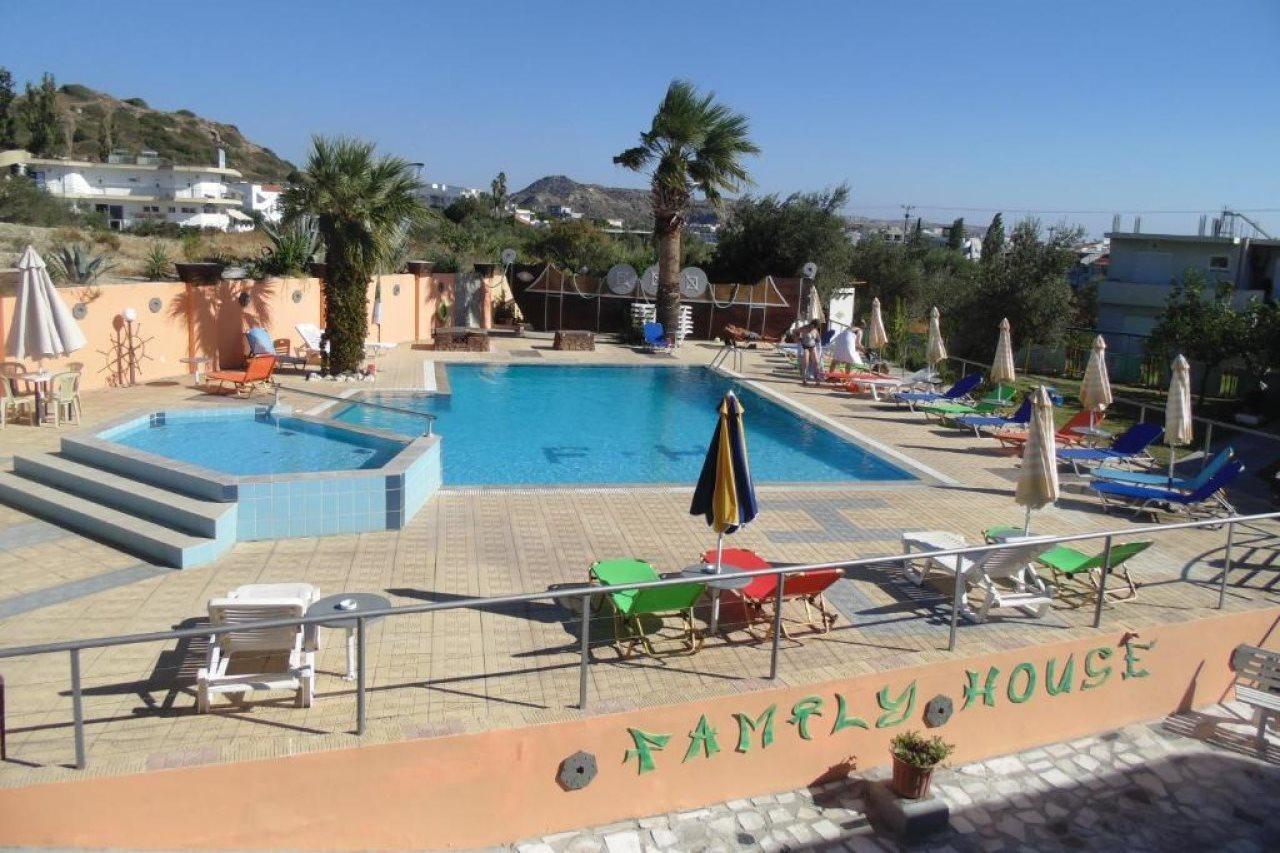 Family House Faliraki Studios Apartments Exterior photo