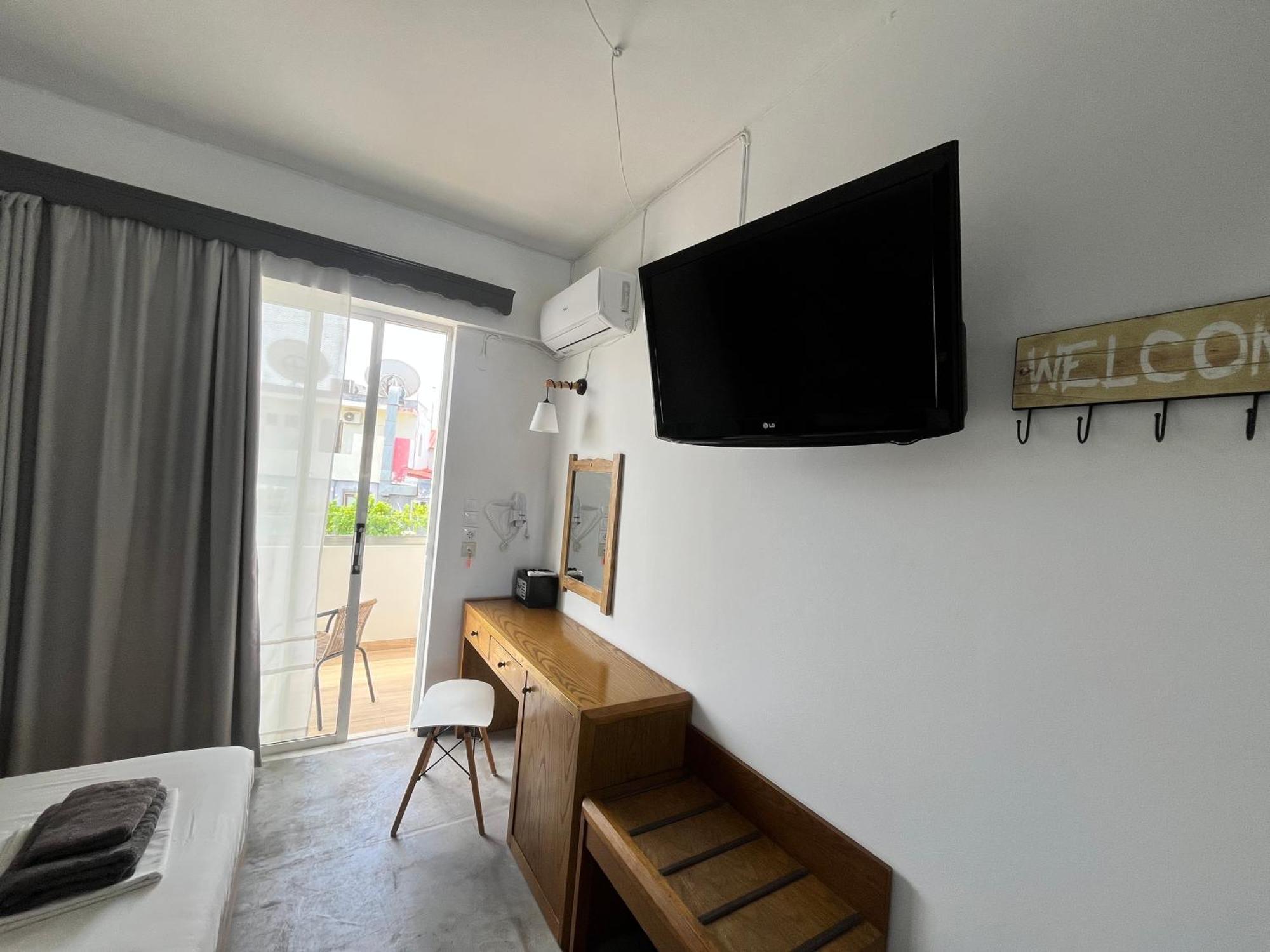 Family House Faliraki Studios Apartments Exterior photo
